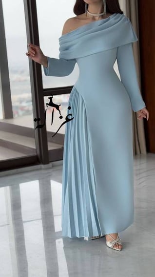 فستان نايا