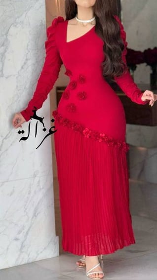 فستان نبيله