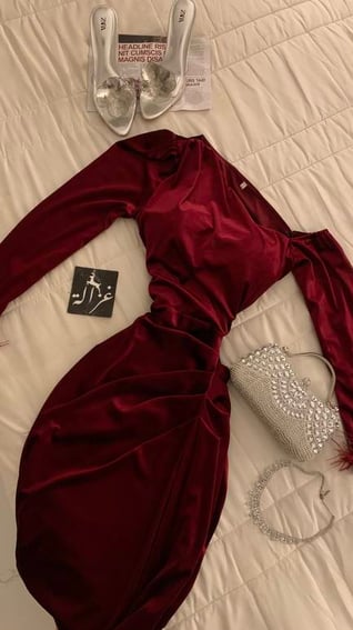 فستان شهد 