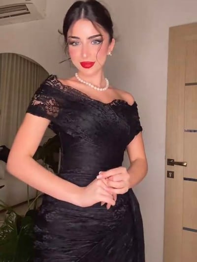 فستان نسائي