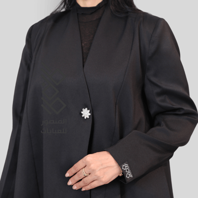 M34 - عباية ربع كلوش تفتا مقفلة بزرار
