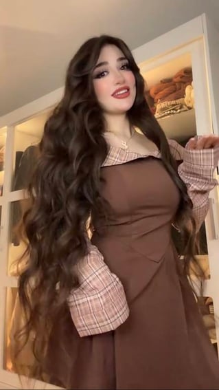 فستان ناعم ميد بكمام طويله 