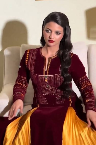 جلابيه تراثيه فخمه 