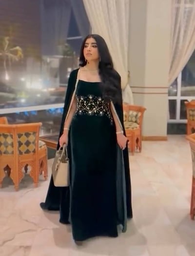 فستان بثينه 