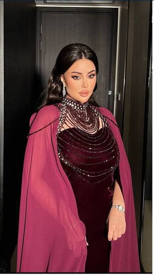 فستان سهره مخمل مزين باكسسوار 