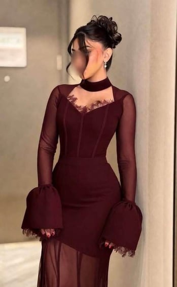 فستان سهره ناعم اللون عودي