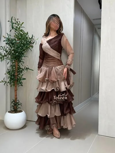 فستان رندي مموج طبقات