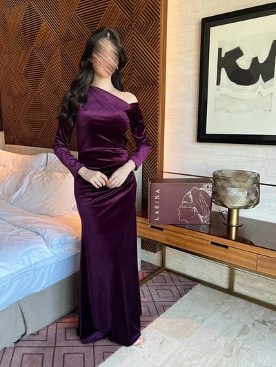 فستان ليوني