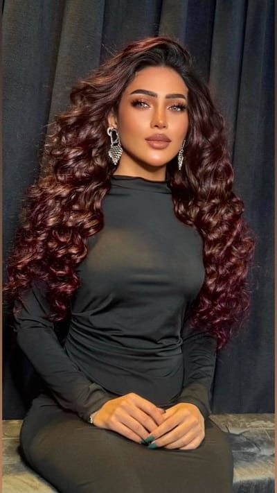 24 ويفي جذور اماميه دانتيل 13x4  كثافه 180