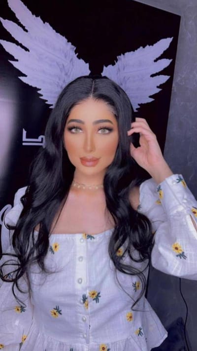 ٢٤ انش ويفي كثافه ١٨٠ دانتيل 3D( 4 x4)