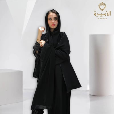 عباية كلاسيك بقصة الجاكيت 