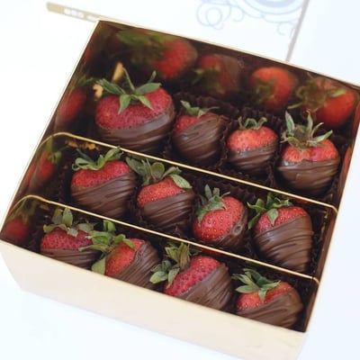 Strawberries Box 