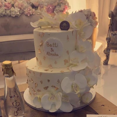  Orchid Wedding Cake 
