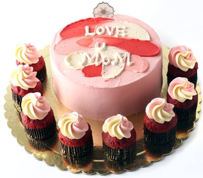   Pink Fantasy Cake &amp; Cup Cake 