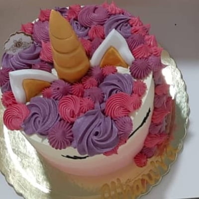 Pink Unicorn Cake 