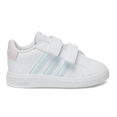 حذاء adidas بناتي ابيض