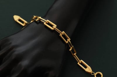 سواره جنزير ذهب صافي عيار 21 الوزن 10.36 تقريبا