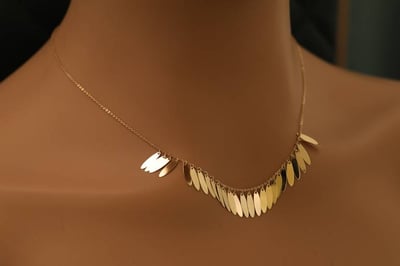 عقد ذهب صافي عيار 18 وزن3.31
