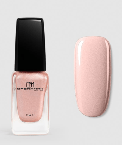 Breathable nail polish from Ubromac – Shade 567