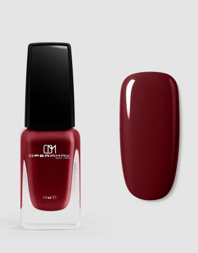 Breathable nail polish from Ubromac – Shade 555