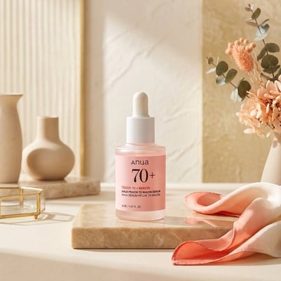 Serum with peach extract and 70% niacinamide for skin radiance