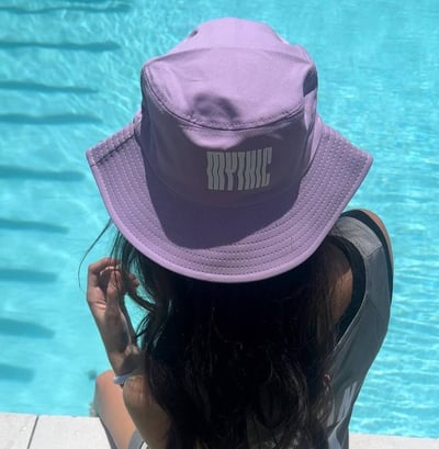 Bucket hat 