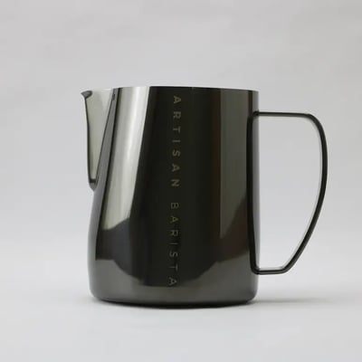 TBK ARTISAN BARISTA Shiny Black 600 ml milk Jug-ابريق تبخير