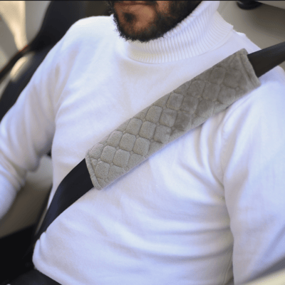 غطاء حزام الأمان للسيارة باللون الرمادي