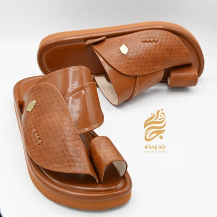  من حذاء مميز وعصري لإطلالة جريئة