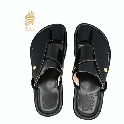 حذاء مميز وعصري لإطلالة جريئة