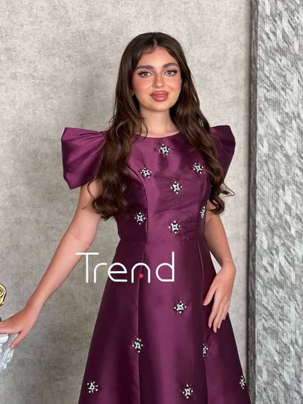 فستان عنابي بكرستال 