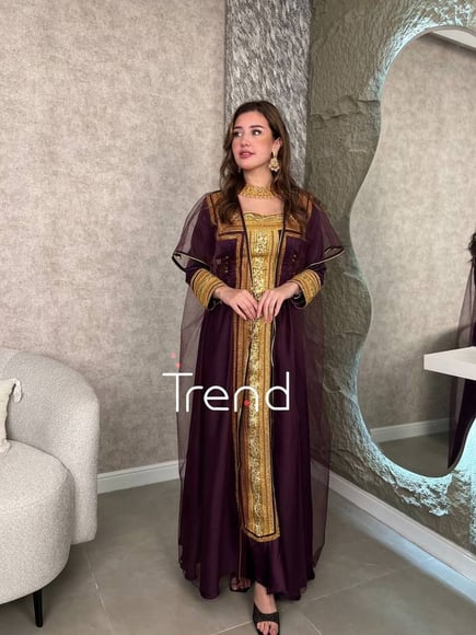 جلابية طويل قطعتين مطرزة (موف)