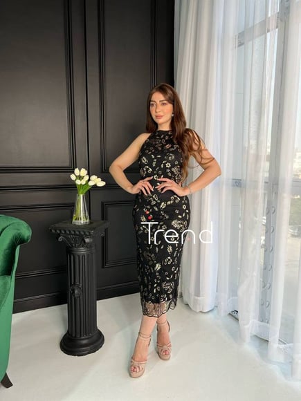 فستان سهرة شك يدوي ورود 