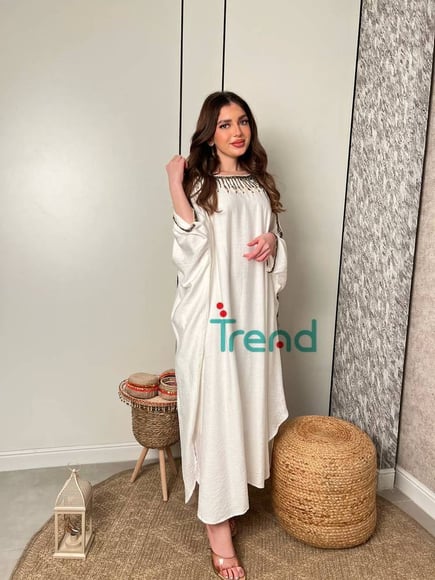 جلابية اكتاف مكشوفة 