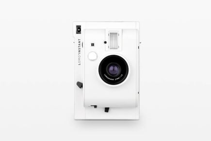 لوموجرافي - كاميرا Lomo’Instant الفورية - ابيض