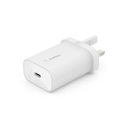 بيلكن- شاحن جداري Boost Charger بمنفذ USB-C وقوة 25W  - ابيض