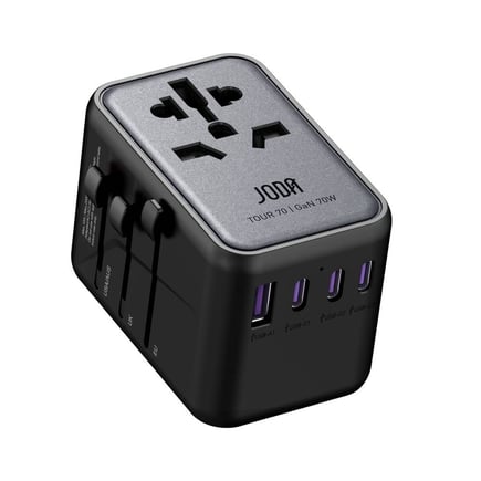 جودا - شاحن السفر TOUR 70 GaN العالمي ب4 منافذ USB-C ومنفذ USB-A بقوة 70W- اسود