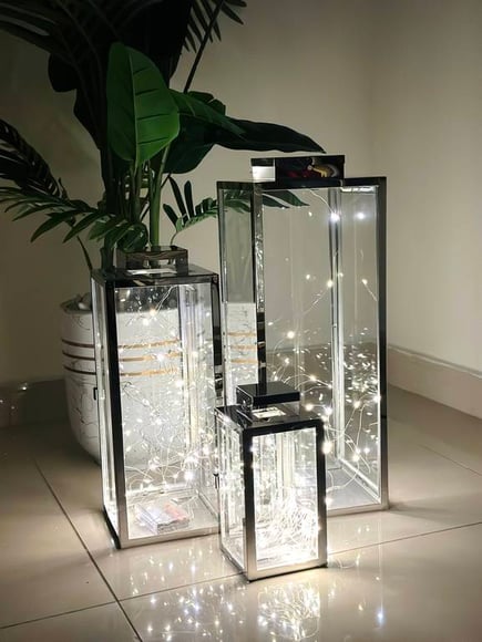 طقم فوانيس بدون مسكة يد معدن من 3 أحجام مختلفه لون فضي SILVER