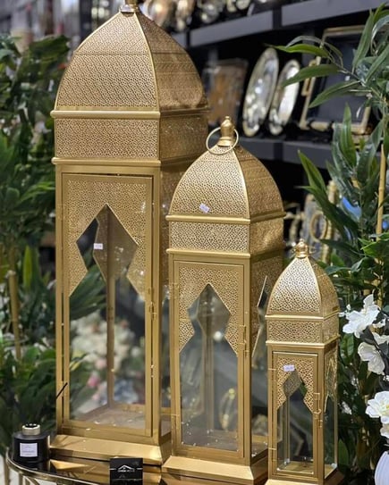 طقم فوانيس معدن لون ذهبي  حجم كبير جدا