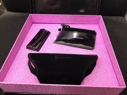Guess GM 653 شمسي موديل 