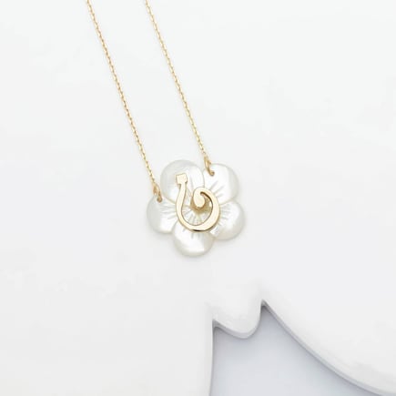 Purple letter pendant | 18K gold