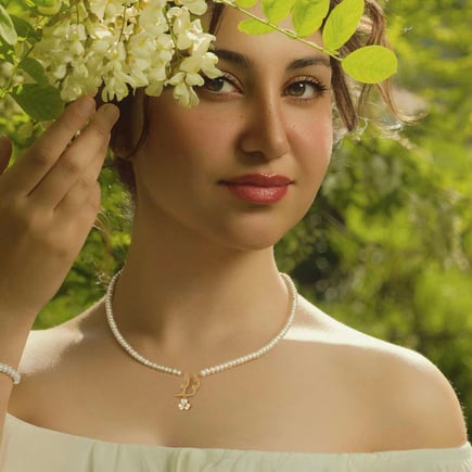 Iris Name Pearl Necklace | 18K Gold and Diamonds