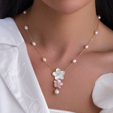 Jasmine Necklace, Earrings & Ring – 18K Gold & Diamonds