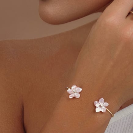 JASMINE PINK ‎ |  ذهب  18K وألماس