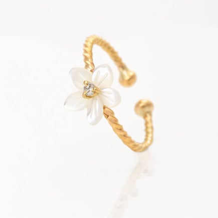 Jasmine Ring | 18k Gold and Diamonds