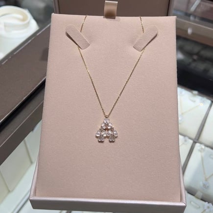 Iris Blossom Necklace | 18K Gold and Diamonds