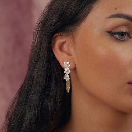 Vandom earrings |  18K gold and diamonds