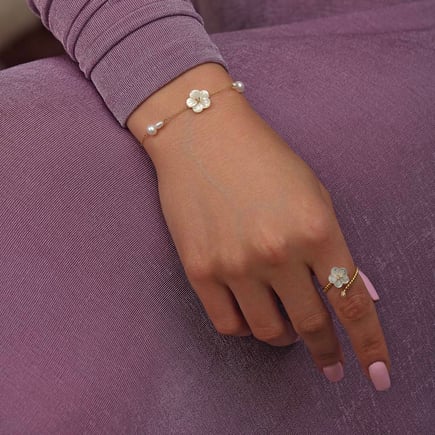 Rihanna bracelet |  18K gold and diamonds