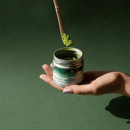 Matcha powder tin