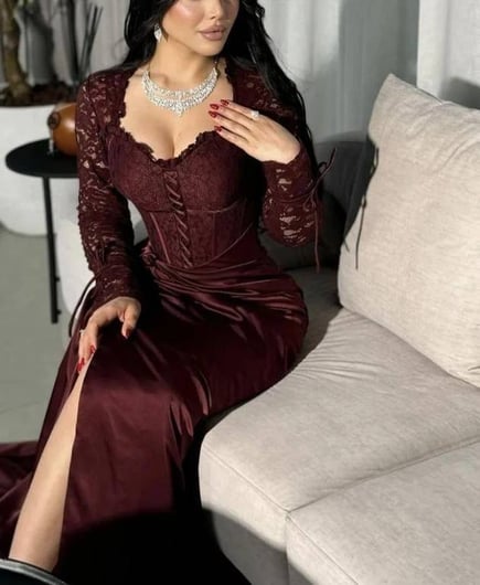 فستان سهرة برغندي 